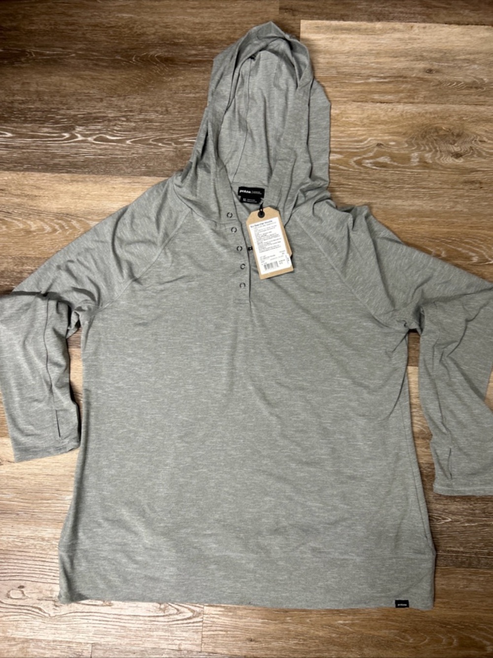 PrAna Sol Searcher NWT Thin layer Hoodie Women’s XL Gray Hooded UPF 50+